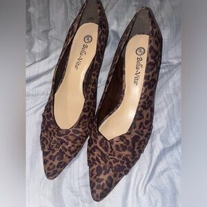Bella Vita Women's Leopard Print Heels